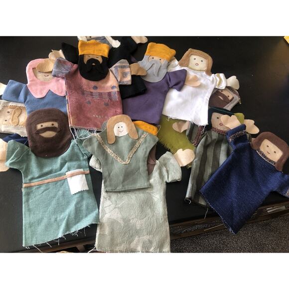 12 Piece Vintage Hand Puppets Handmade Nativity Christmas Set Beautiful